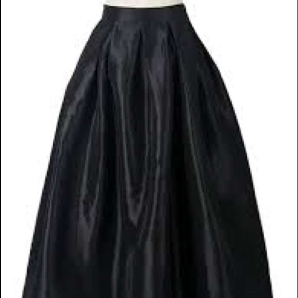 Black High Waist Flare Pleated Skater Midi Skirt